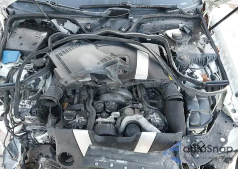 2007 Mercedes-Benz E 550 z USA, uszkodzony, nr VIN WDBUF72X67B029955